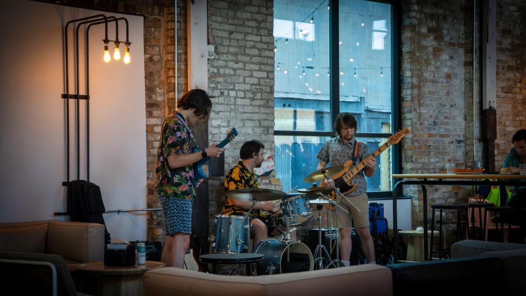 Woodbine live music